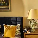 Luxury Townhouse With Stunning Sea & Mountain Views Villa