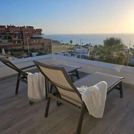 Luxury Townhouse With Stunning Sea & Mountain Views Vila Fuengirola