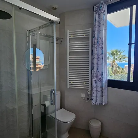 Vila Luxury Townhouse With Stunning Sea & Mountain Views
