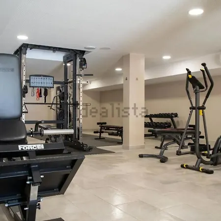 Vila Luxury Townhouse With Stunning Sea & Mountain Views *
