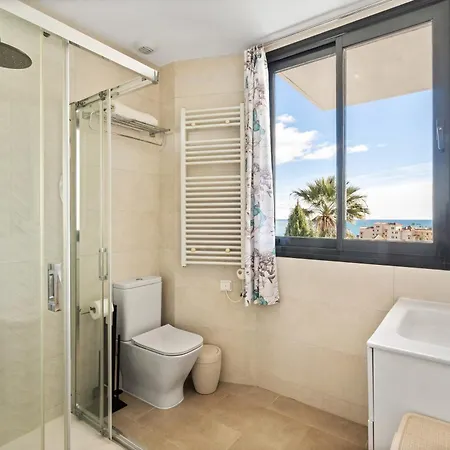Luxury Townhouse With Stunning Sea & Mountain Views Vila *